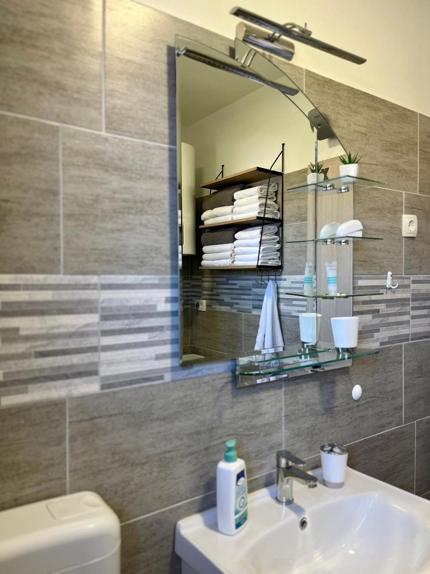 Apartman Marta ซาดาร์ ภายนอก รูปภาพ