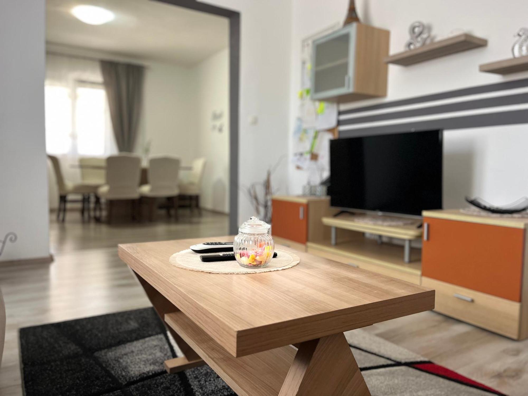 Apartman Marta ซาดาร์ ภายนอก รูปภาพ
